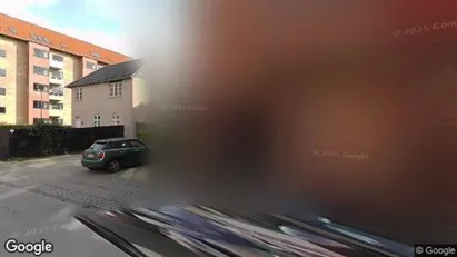 Lejligheder til leje i Charlottenlund - Foto fra Google Street View